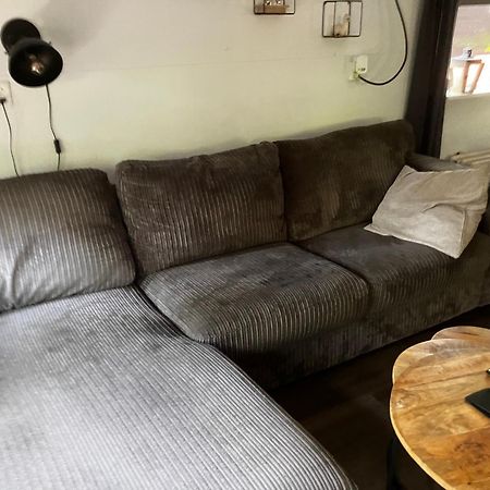 Chalet Bosrijk Midden In De Natuur-Eten&Drinken-Activiteiten-Ontspanning-En Nog Veel Meer Hoenderloo Εξωτερικό φωτογραφία