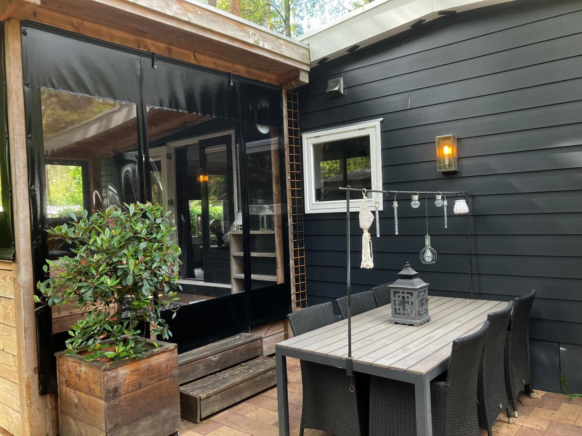 Chalet Bosrijk Midden In De Natuur-Eten&Drinken-Activiteiten-Ontspanning-En Nog Veel Meer Hoenderloo Εξωτερικό φωτογραφία
